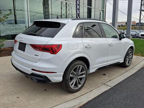 2021 Audi Q3 45 S line Premium Plus