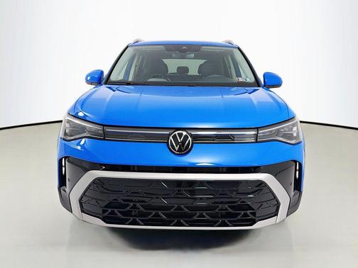 Cornflower Blue 2025 Volkswagen Taos 1.5T SEL