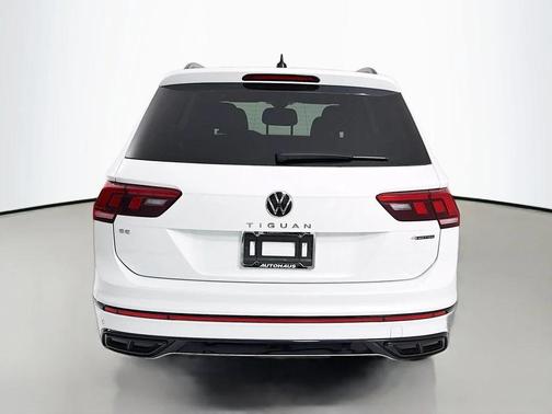 2022 Volkswagen Tiguan 2.0T SE R-Line Black 4MOTION