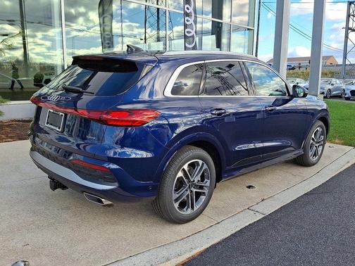 2025 Audi Q5 Prestige TFSI quattro S tronic