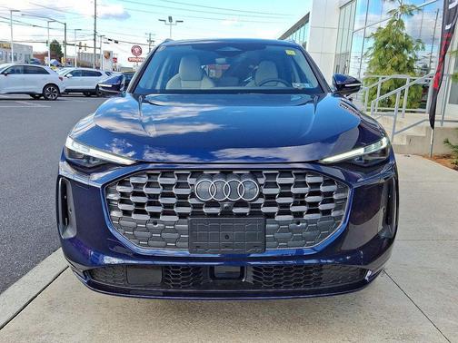 2025 Audi Q5 Prestige TFSI quattro S tronic