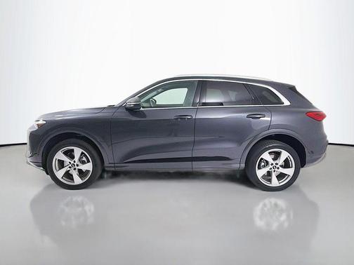Tambora Gray Metallic 2025 Audi Q5 Premium Plus TFSI quattro S tronic