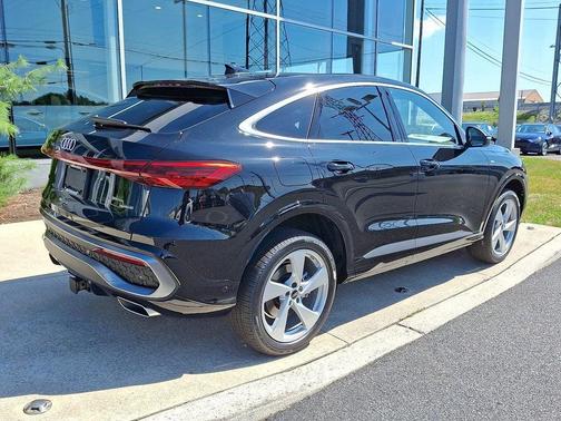 2025 Audi Q5 Sportback Premium Plus