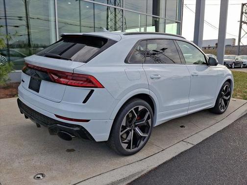 2024 Audi RS Q8 4.0T