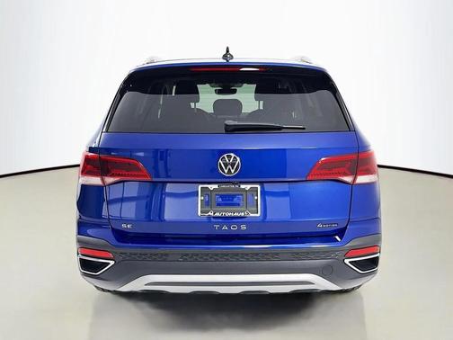 Dusk Blue Metallic 2022 Volkswagen Taos 1.5T SE