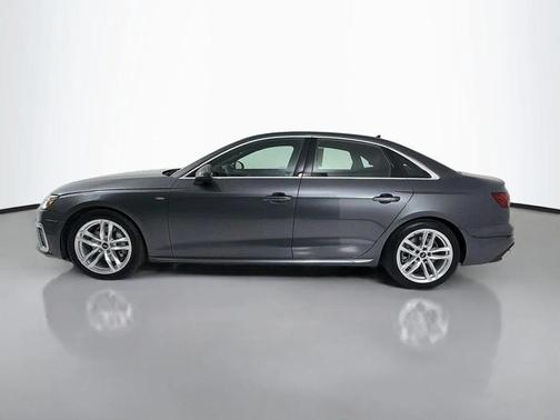 Daytona Gray Pearl Effect 2023 Audi A4 45 S line Premium