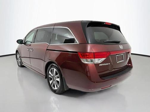 Deep Scarlet Pearl 2016 Honda Odyssey Touring Elite