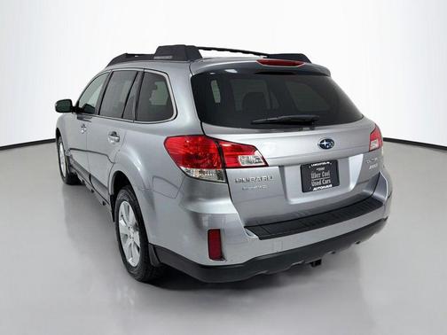 Steel Silver Metallic 2011 Subaru Outback 2.5 i Premium