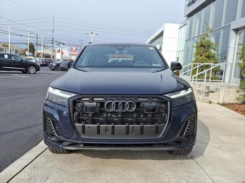 2025 Audi Q7 55 Premium Plus