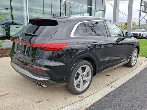2025 Audi Q5 Prestige