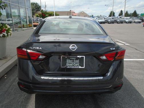 2021 Nissan Altima 2.5 SV