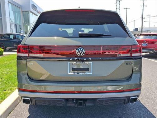 2025 Volkswagen Atlas 2.0T Peak Edition