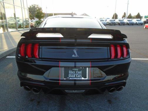 2020 Ford Shelby GT500 Base