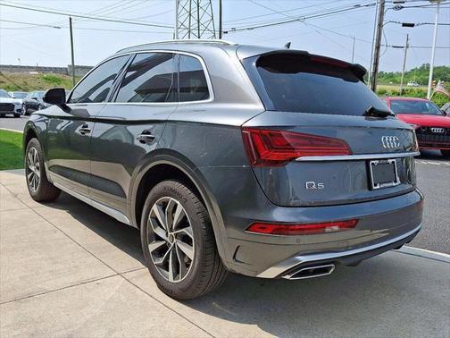 2022 Audi Q5 45 S line Premium