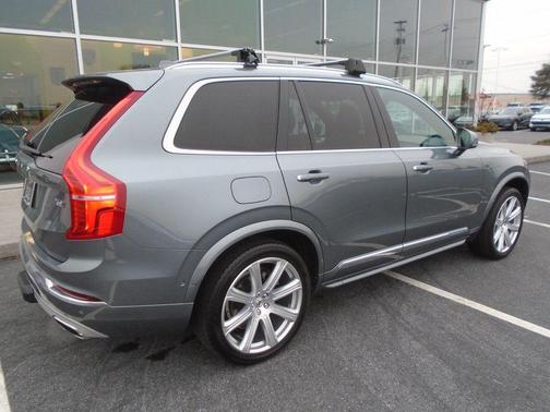 2018 Volvo XC90 T6 Inscription