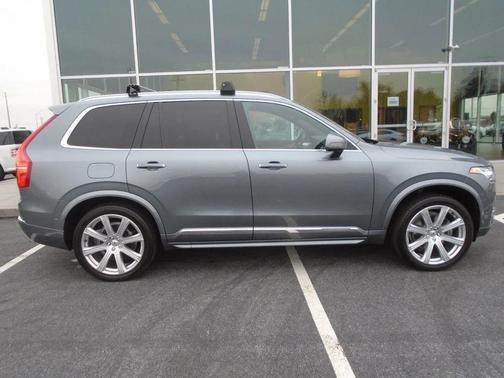 2018 Volvo XC90 T6 Inscription