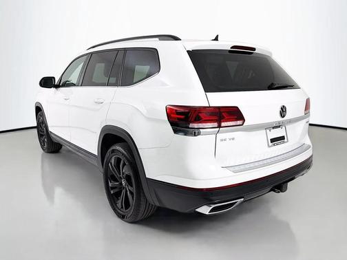 2023 Volkswagen Atlas 3.6L SE w/Technology
