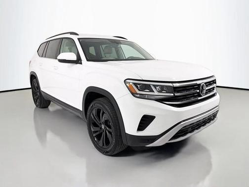2023 Volkswagen Atlas 3.6L SE w/Technology