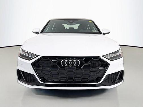 Glacier White Metallic 2025 Audi A7 Prestige 55 TFSI quattro S tronic