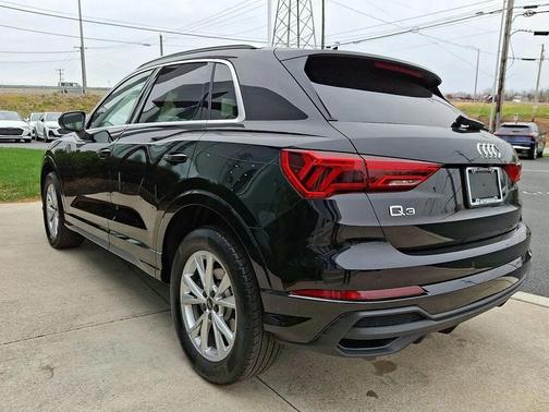 2025 Audi Q3 45 S line Premium Plus