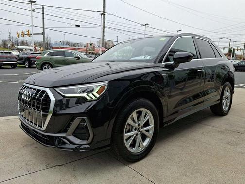 2025 Audi Q3 45 S line Premium Plus