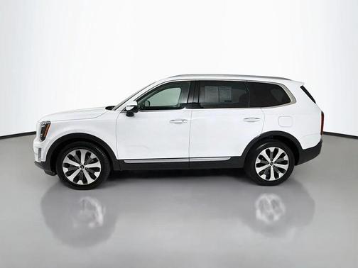 Glacial White Pearl 2021 Kia Telluride S