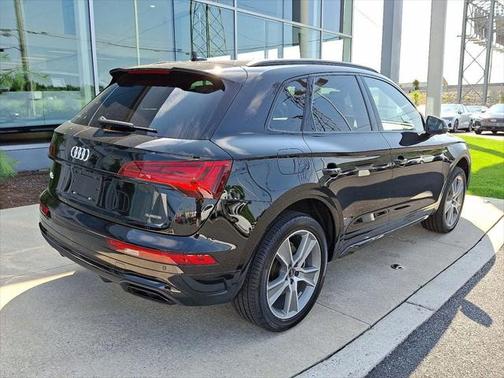 2025 Audi Q5 45 S line Premium