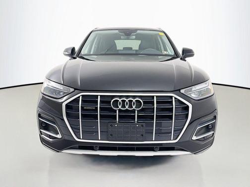 2023 Audi Q5 40 Premium