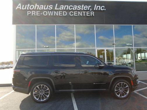 2022 Jeep Wagoneer Series III 4x4
