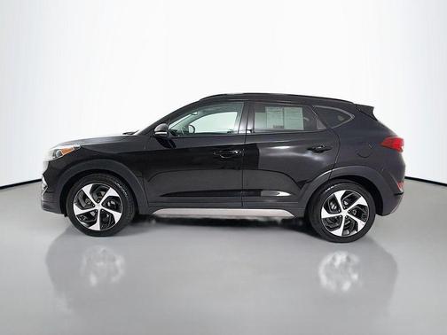Black Noir Pearl 2018 Hyundai TUCSON Value