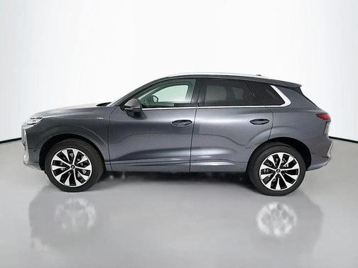 Daytona Gray Pearl Effect 2026 Audi Q3 TFSI quattro S tronic