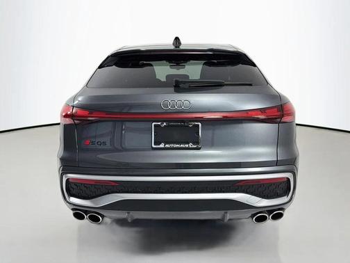 Daytona Gray Metallic 2026 Audi SQ5 3.0T Prestige