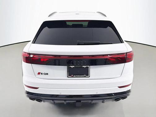 Glacier White Metallic 2026 Audi SQ8 4.0T Prestige