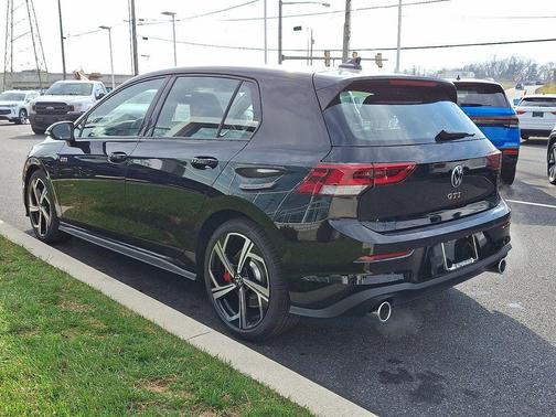 2026 Volkswagen Golf GTI 2.0T SE DSG