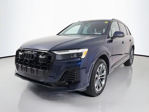 2025 Audi Q7 45 Premium