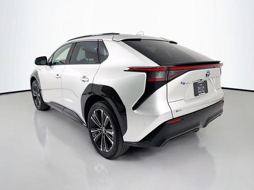 2024 Toyota bZ4X Limited