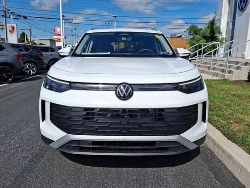 2025 Volkswagen Tiguan 2.0T SE 4MOTION