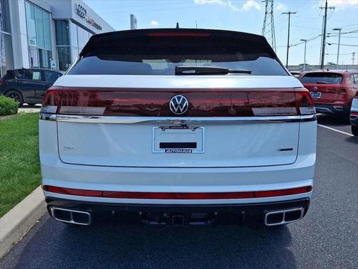 2025 Volkswagen Atlas Cross Sport 2.0T SEL Premium