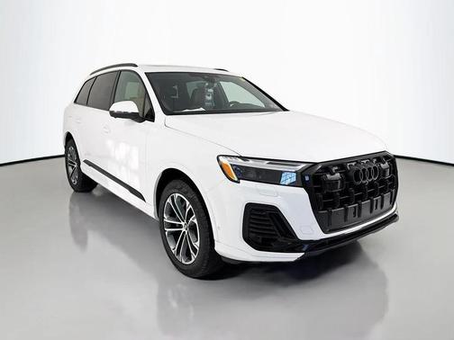 2026 Audi Q7 45 Premium