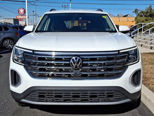 2025 Volkswagen Atlas 2.0T SE w/Technology 4MOTION