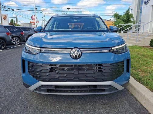 2025 Volkswagen Tiguan 2.0T SE 4MOTION