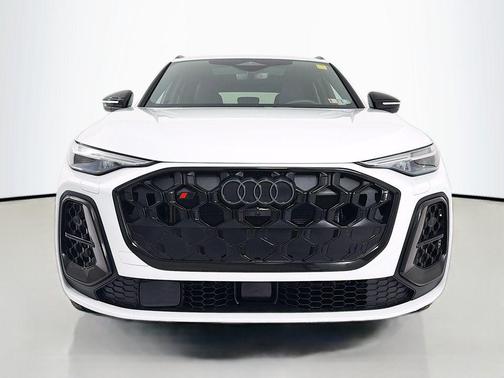 2025 Audi SQ5 3.0T Premium Plus