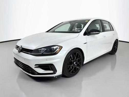 Oryx White Pearl 2019 Volkswagen Golf R 2.0T Manual