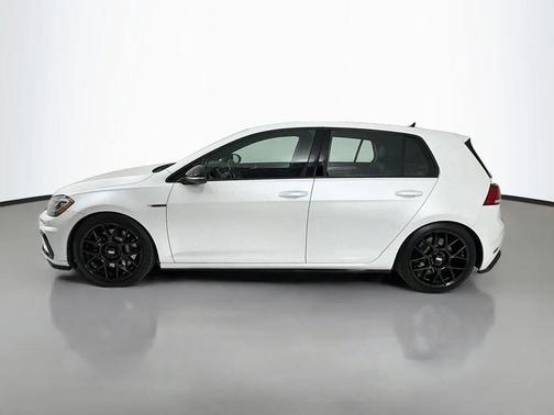 Oryx White Pearl 2019 Volkswagen Golf R 2.0T Manual