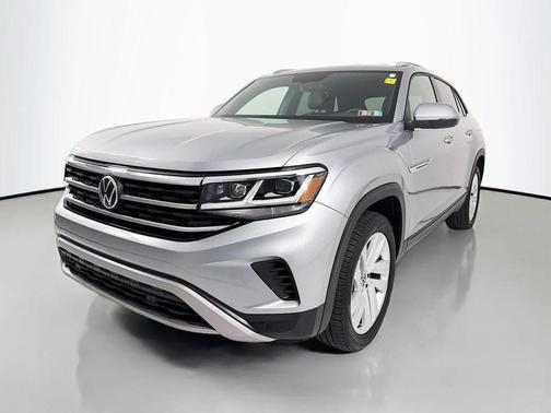 Pyrite Silver Metallic 2021 Volkswagen Atlas Cross Sport 3.6L V6 SE w/Technology