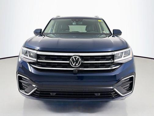 Tourmaline Blue Metallic 2022 Volkswagen Atlas 3.6L SEL Premium