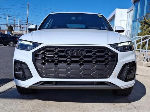 2025 Audi Q5 45 S line Premium
