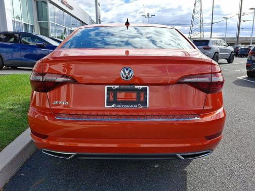 2021 Volkswagen Jetta 1.4T R-Line