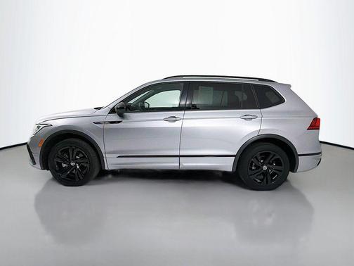 Pyrite Silver Metallic 2024 Volkswagen Tiguan 2.0T SE R-Line Black 4MOTION