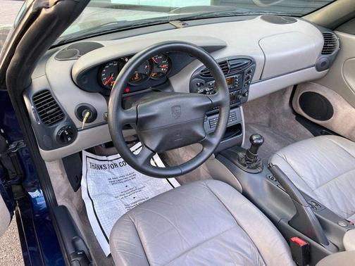 1999 Porsche Boxster 2dr Roadster Manual